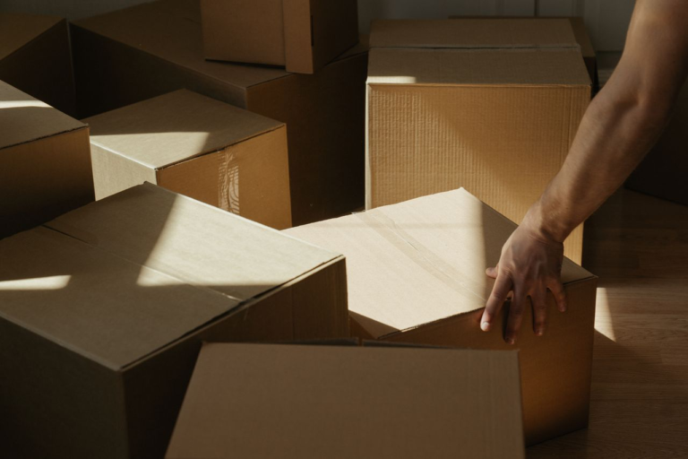Removalists in Epping